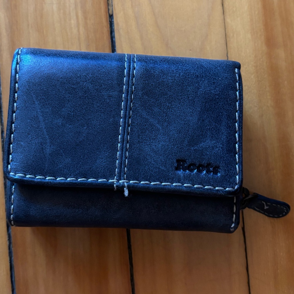 Roots Blue Leather Wallet